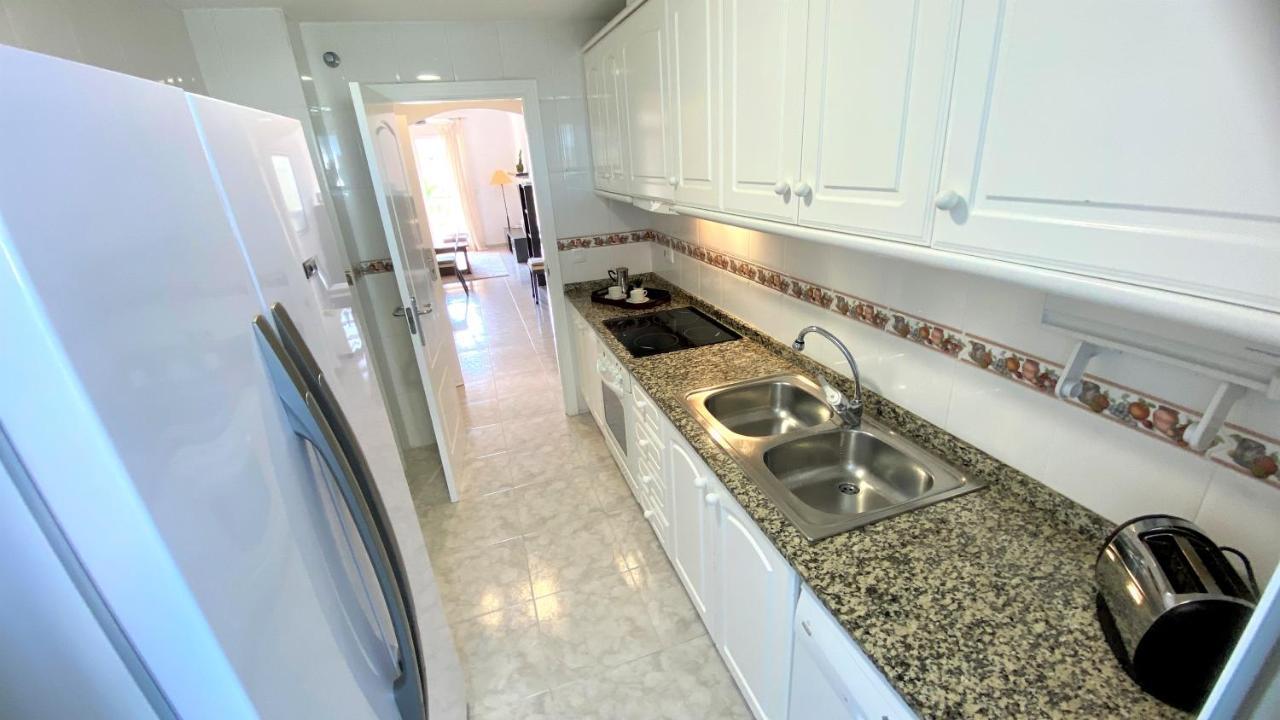 Apartamento La Marina VYB frente al mar Dénia Exterior foto