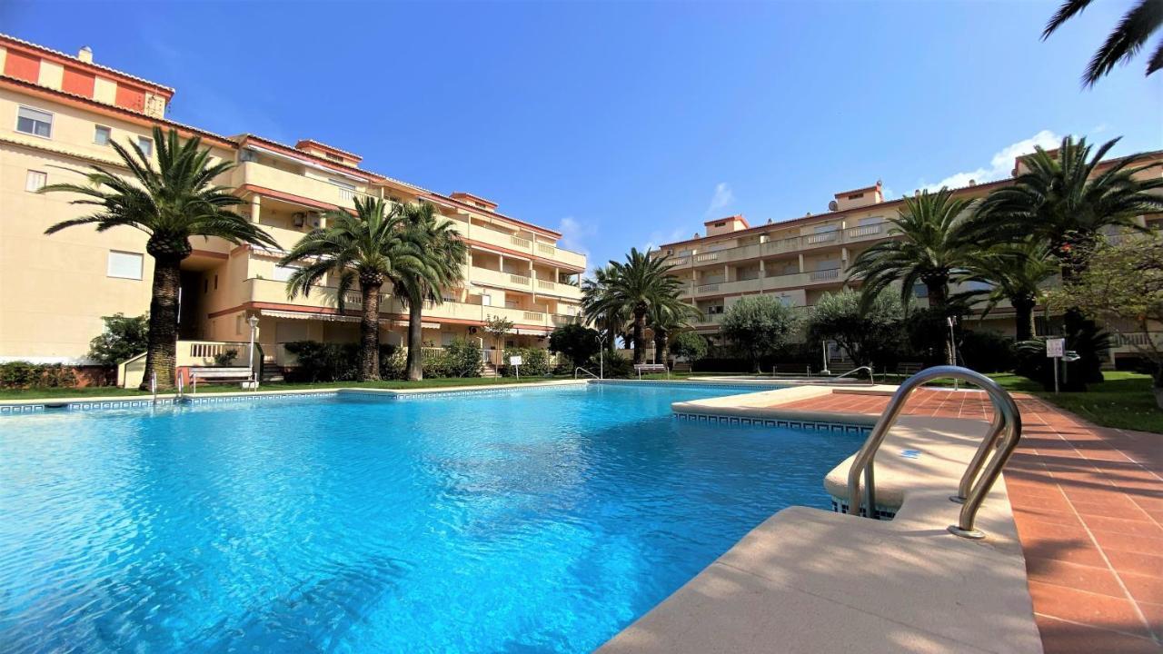 Apartamento La Marina VYB frente al mar Dénia Exterior foto