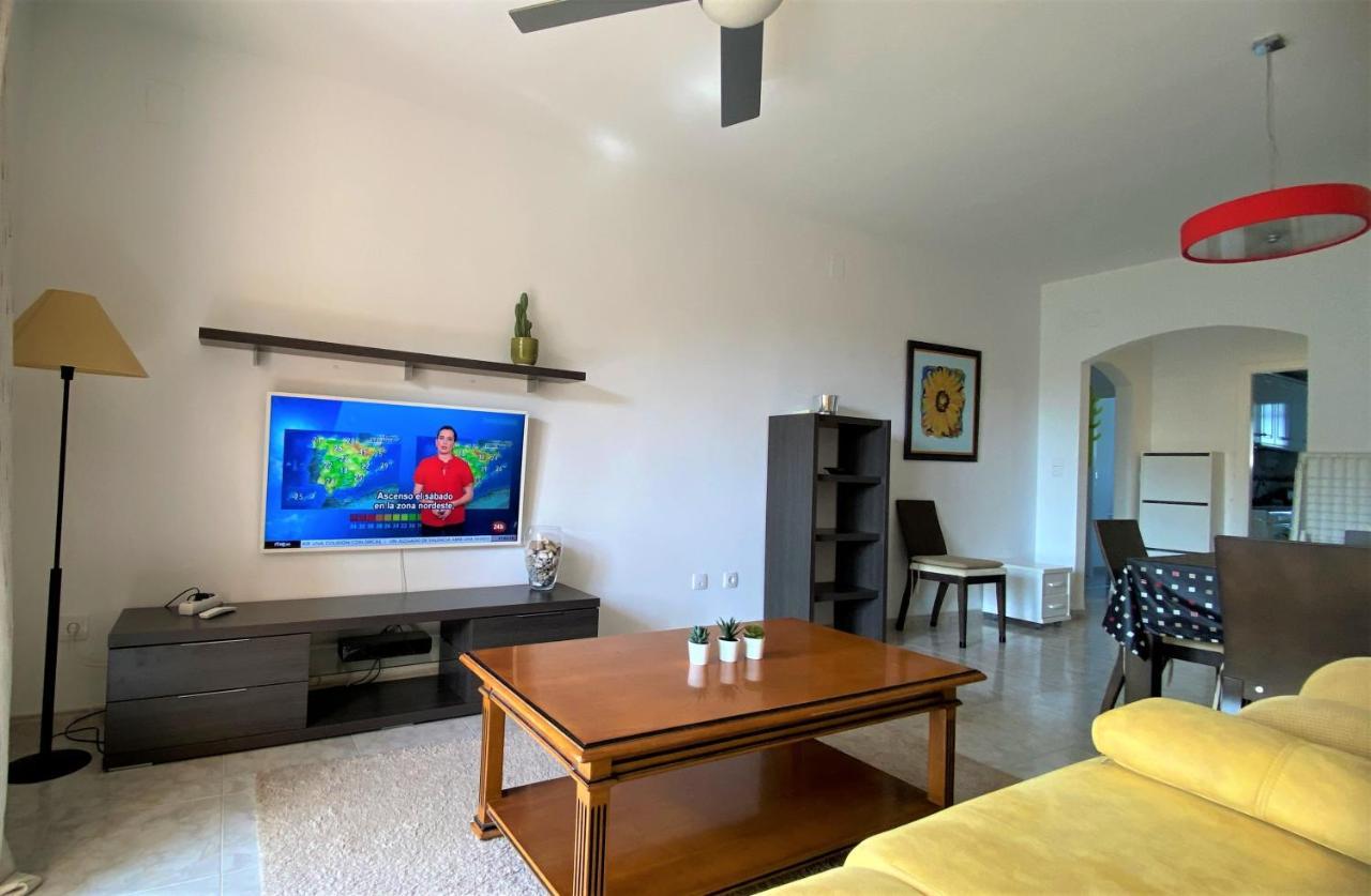 Apartamento La Marina VYB frente al mar Dénia Exterior foto